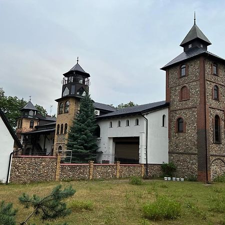 Agroturystyka Trzy Wieze Bytom Odrzanski Exteriör bild